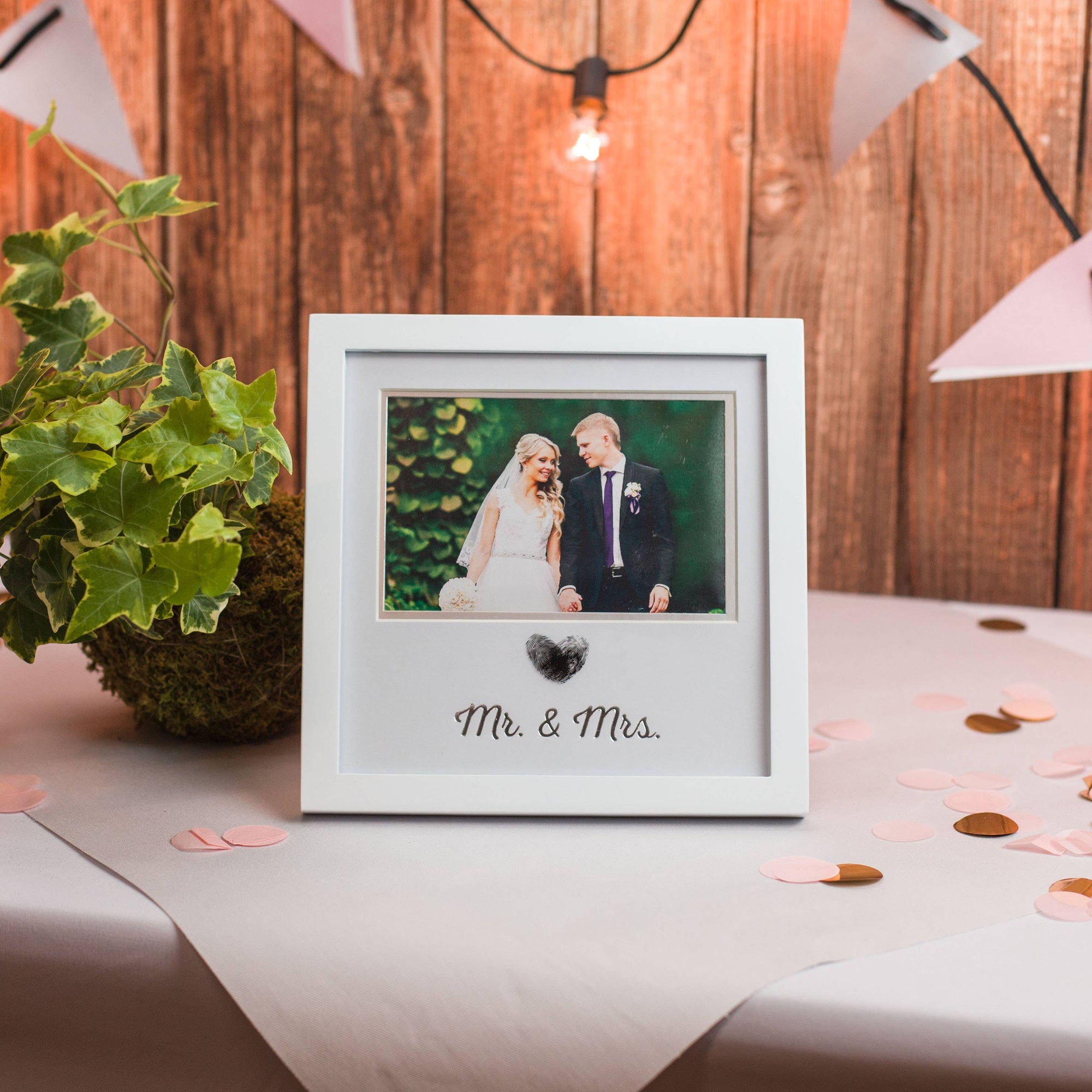Mr. & Mrs. Wedding Thumbprint Heart Frame