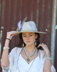 **Long Mother-of-Pearl Cross Necklace 259p