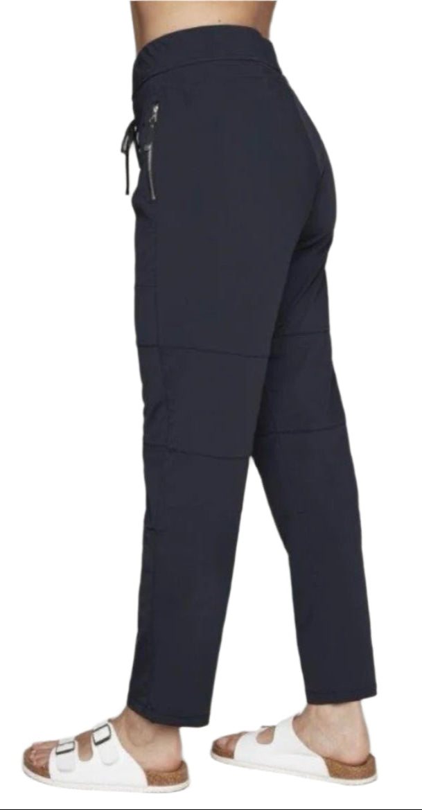 Carre Noir Pants 7846