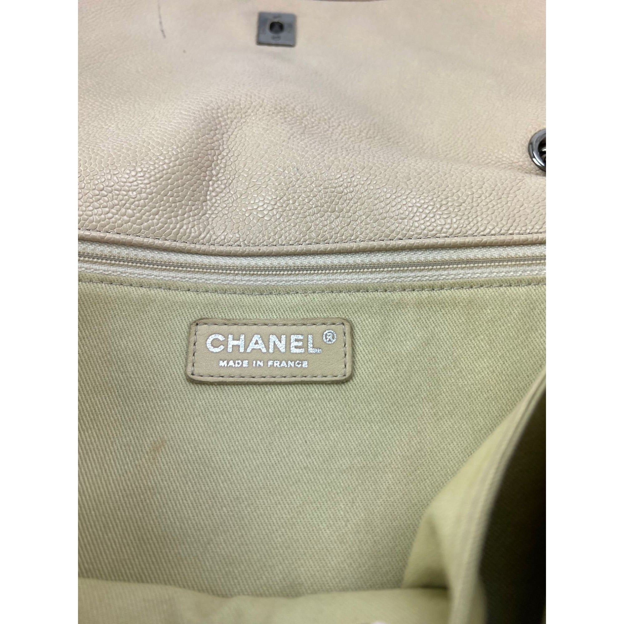 Chanel Grained leather Medium Natural Beauty Beige Flap Bag
