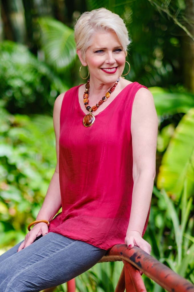 Tina Stephens Made In Italy Dina Silk V-Neck Tank