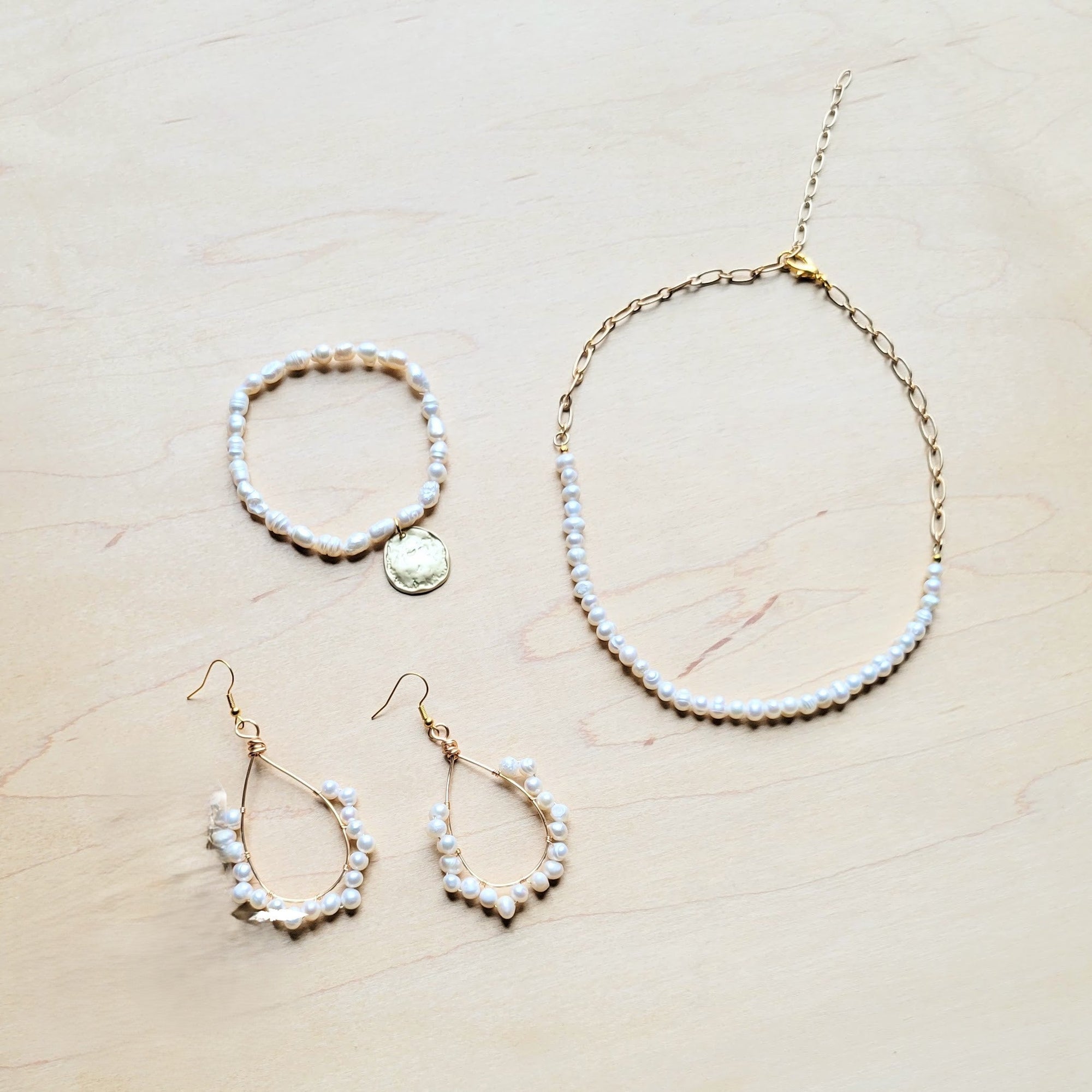 Wire Wrapped Freshwater Pearl Beaded Hoop Earrings 218y