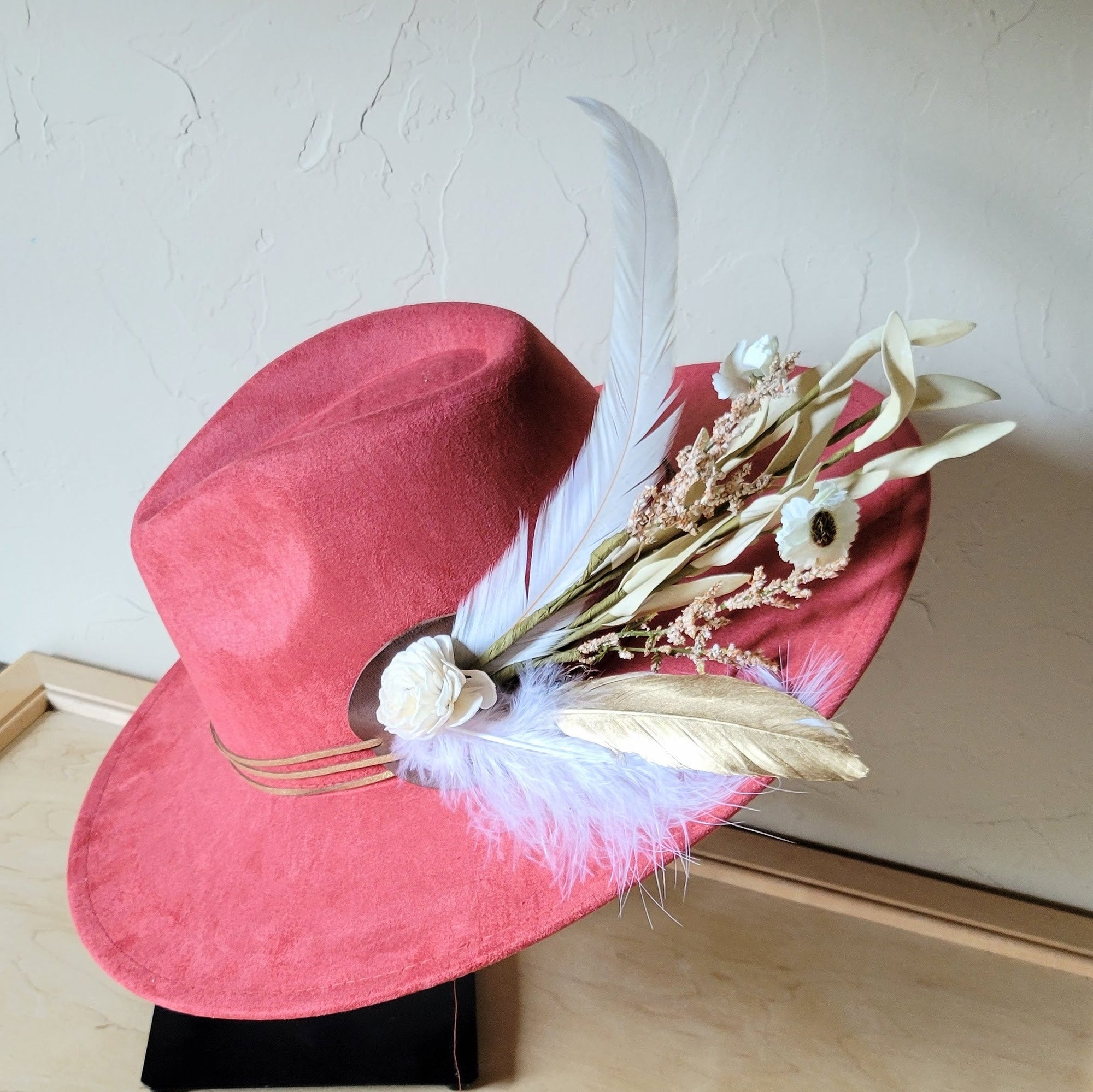Boho Western Wedding Floral &amp; Feather Bridsmaid Hat in Rust 984q