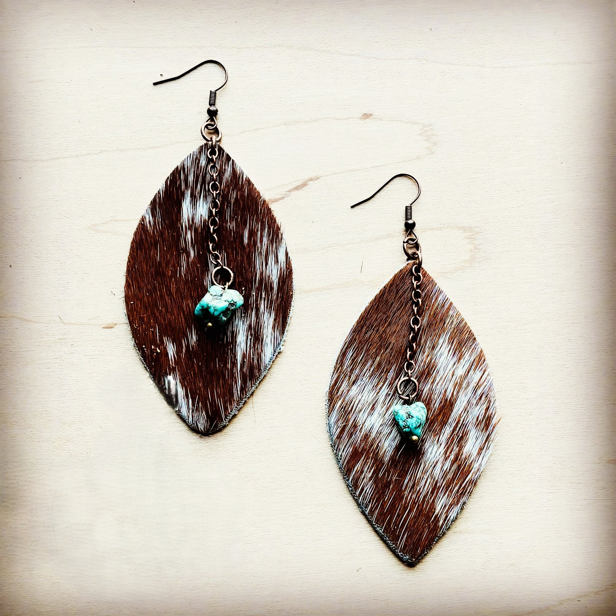 **Leather Oval w/ Turquoise Drop in Speckled Hair-on-Hide 218c