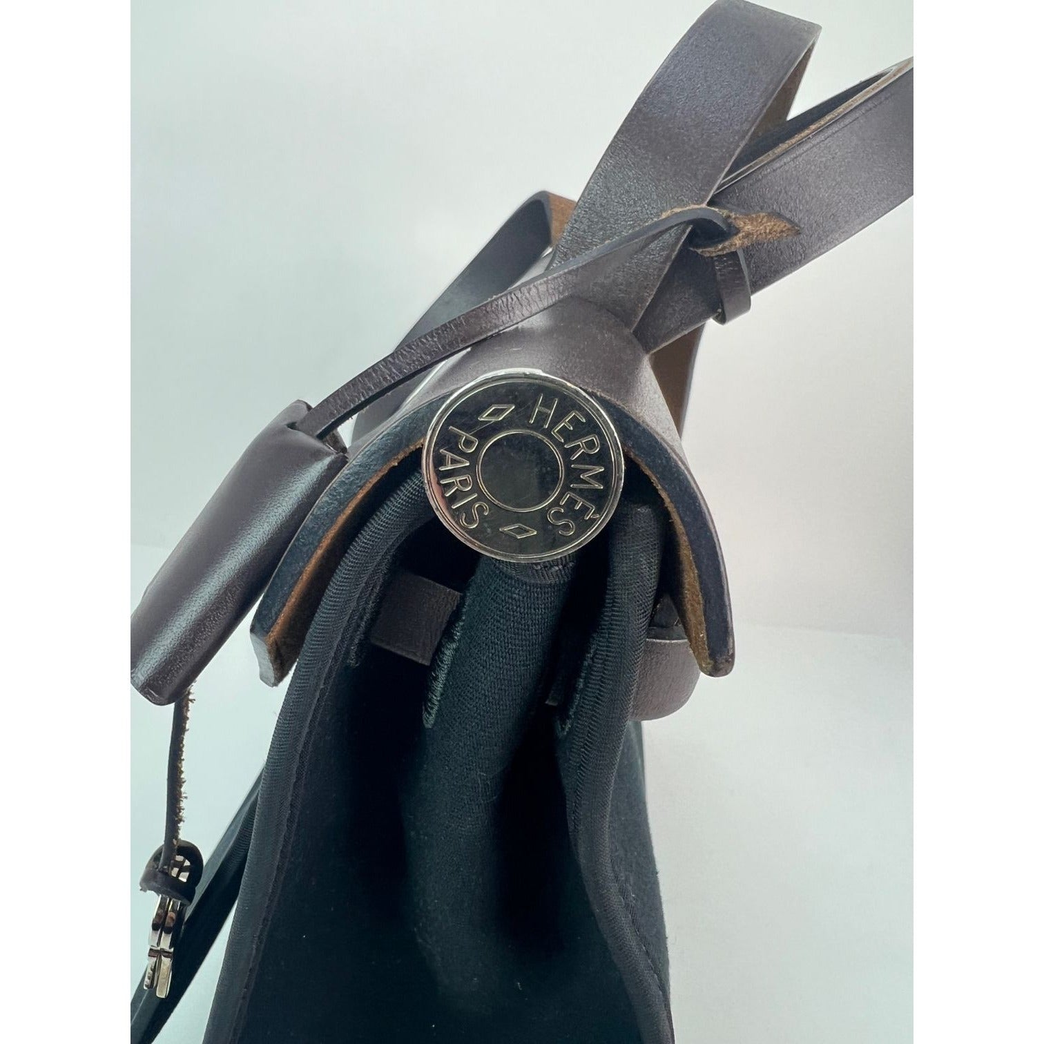 HERMÈS Toile Vache Hunter Herbag Zip 31 PM Black Ebene Shoulder Bag