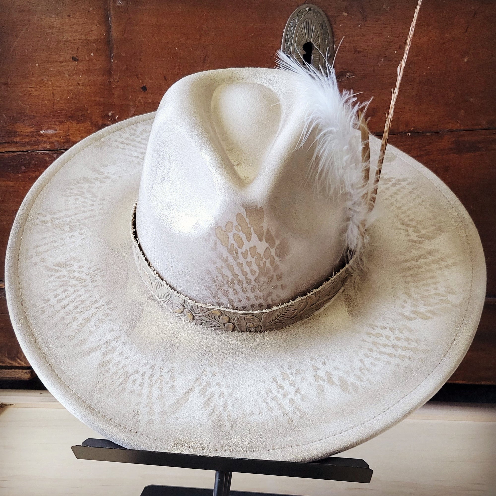 Hand-Painted Python Boho Western Cowgirl Hat &amp; Band-Gold 987e