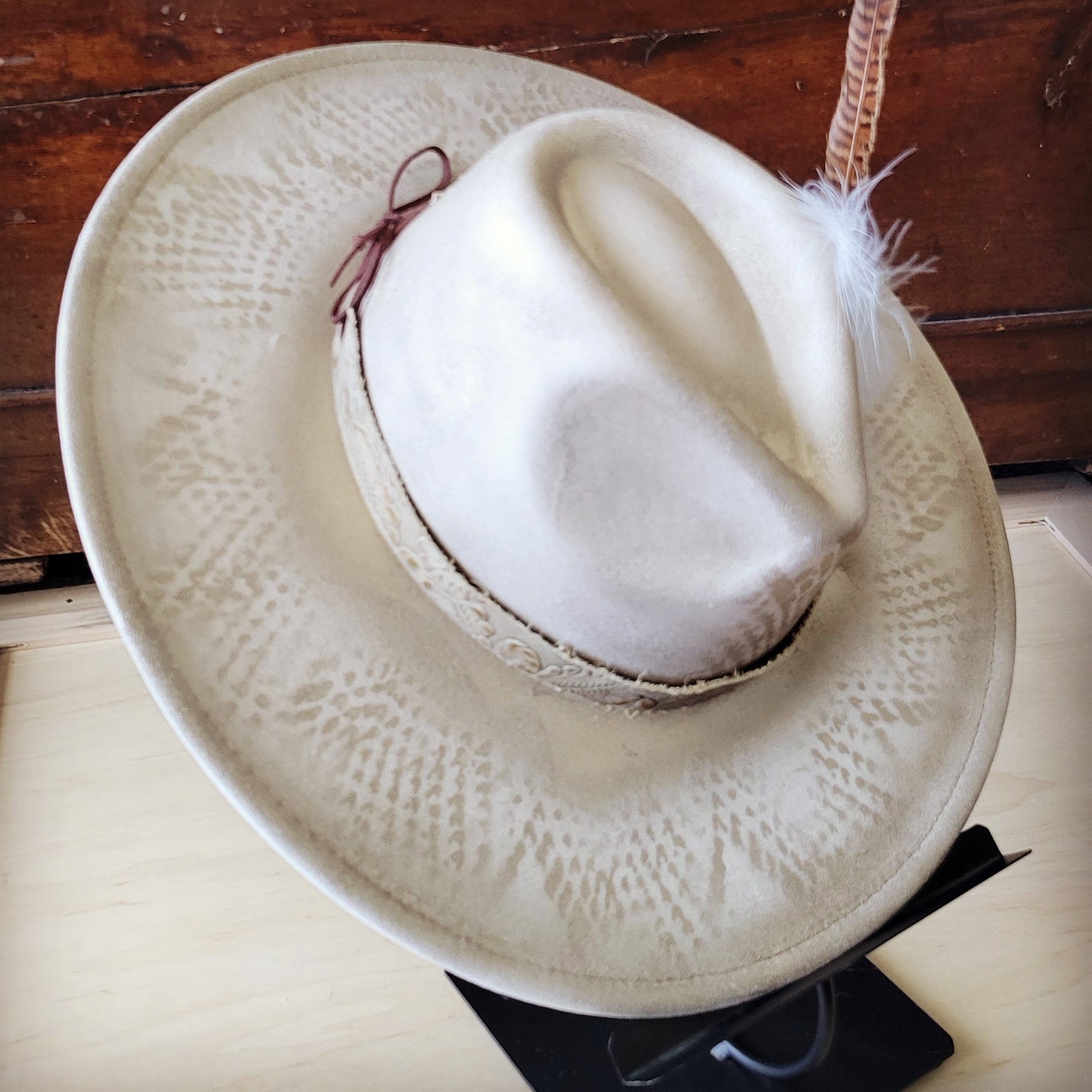 Hand-Painted Python Boho Western Cowgirl Hat &amp; Band-Gold 987e