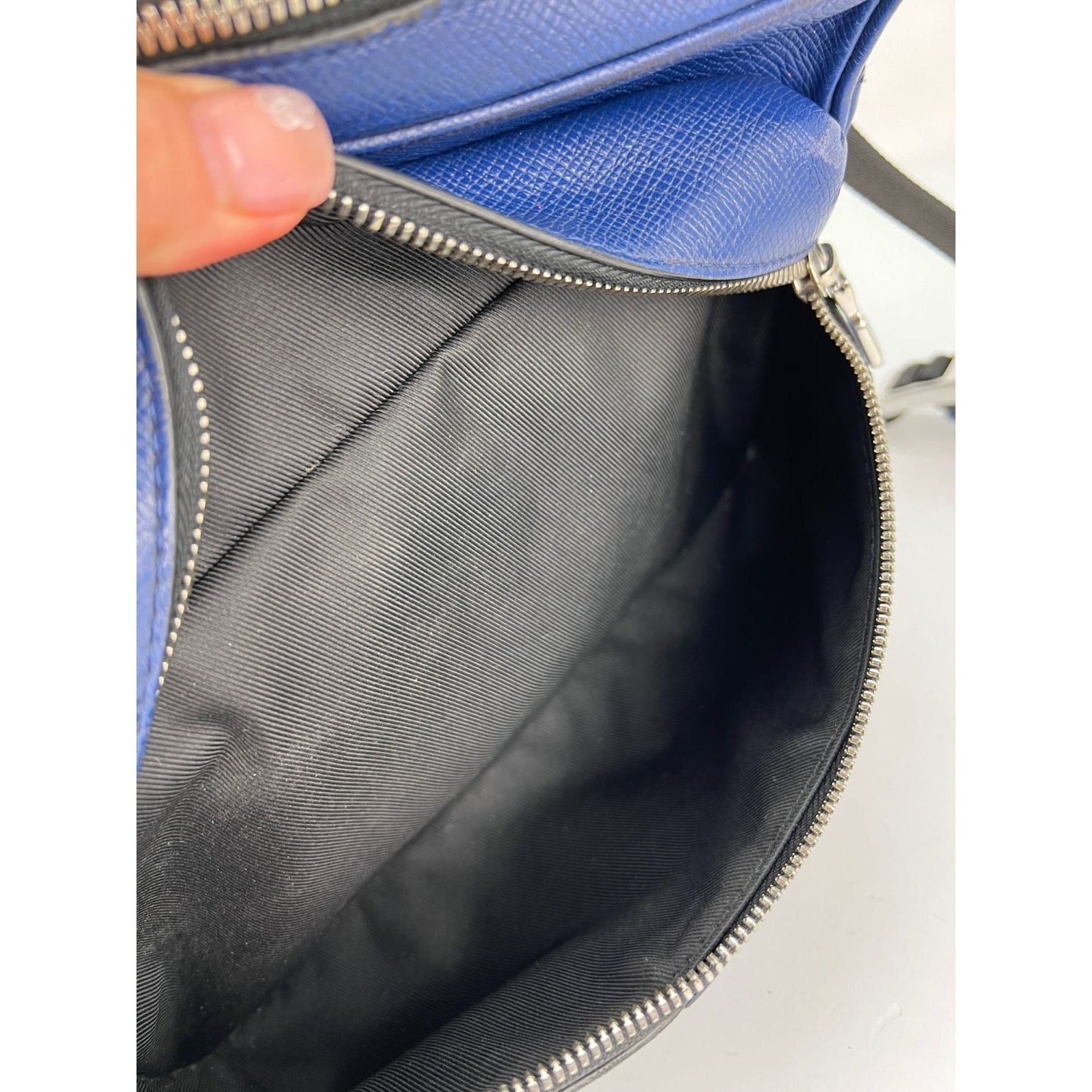 Louis Vuitton Taigarama Messenger Bag
