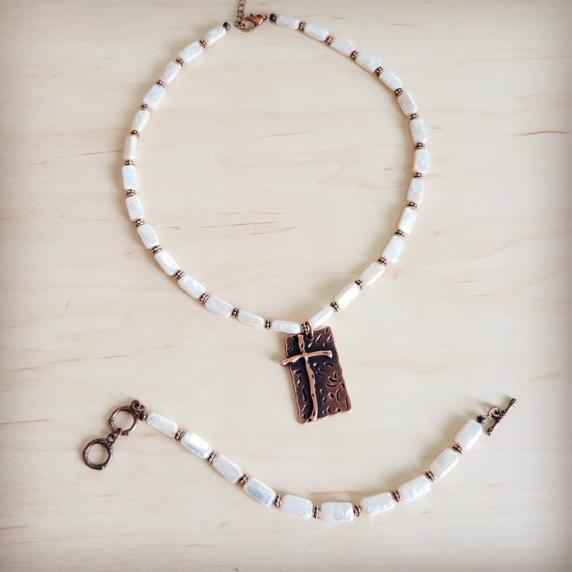 Genuine Rectangle Freshwater Pearl &amp; Copper Bracelet 812c