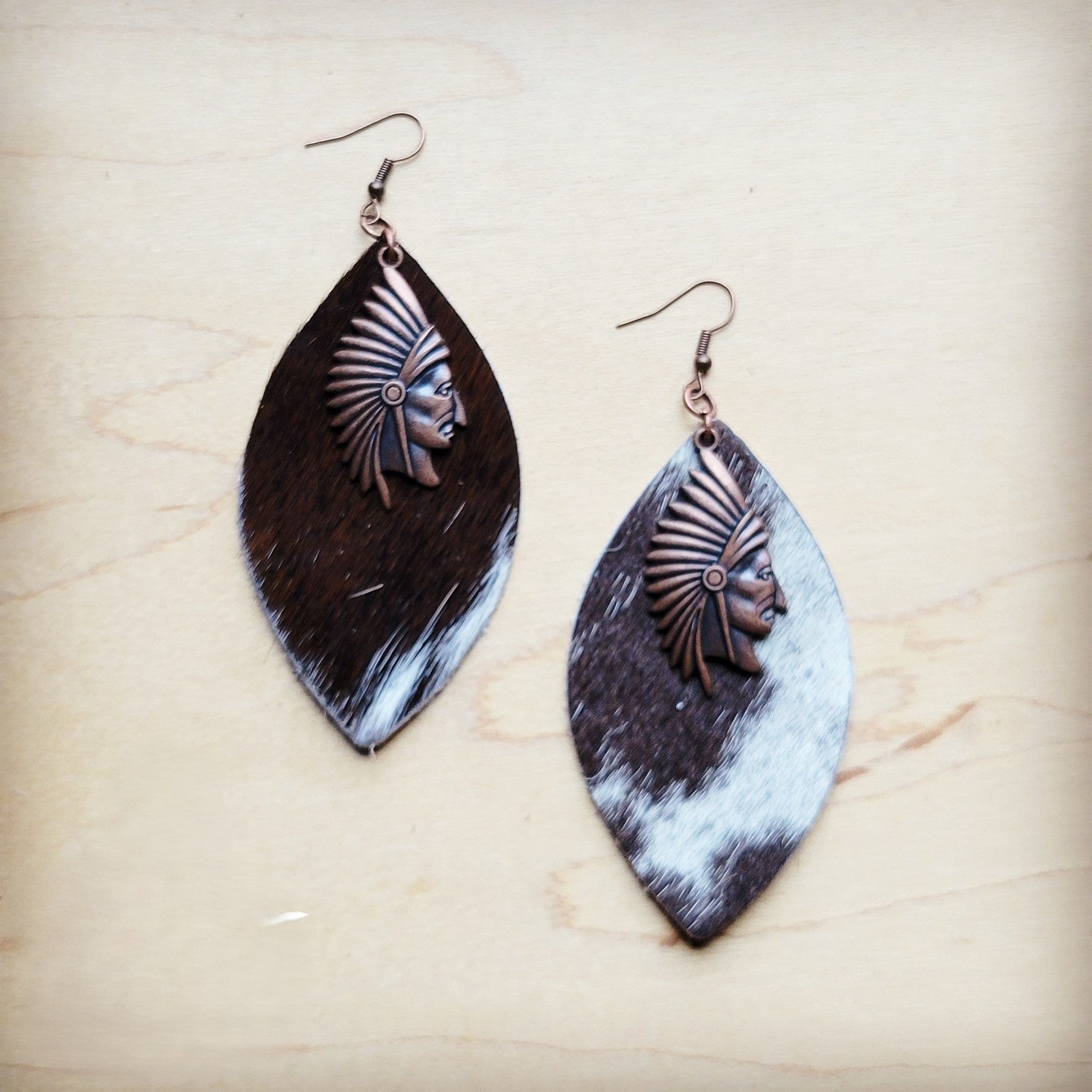 **Black &amp; White Leather Hide Earrings w/ Indian 220j