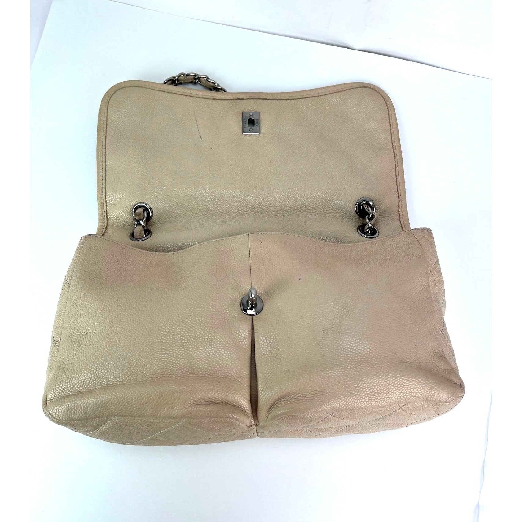 Chanel Grained leather Medium Natural Beauty Beige Flap Bag