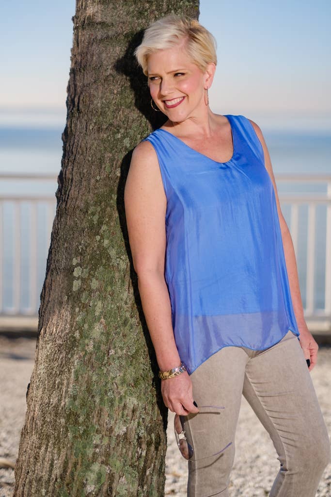 Tina Stephens Made In Italy Dina Silk V-Neck Tank