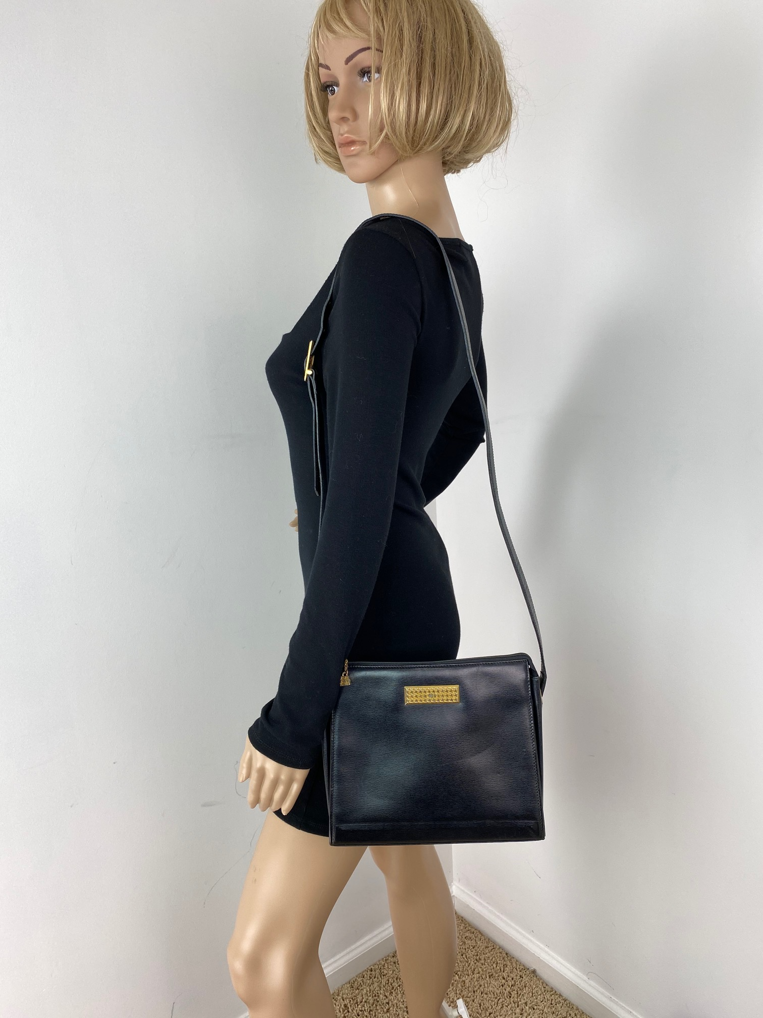 Dior Black Leather Adjustable Shoulder Bag