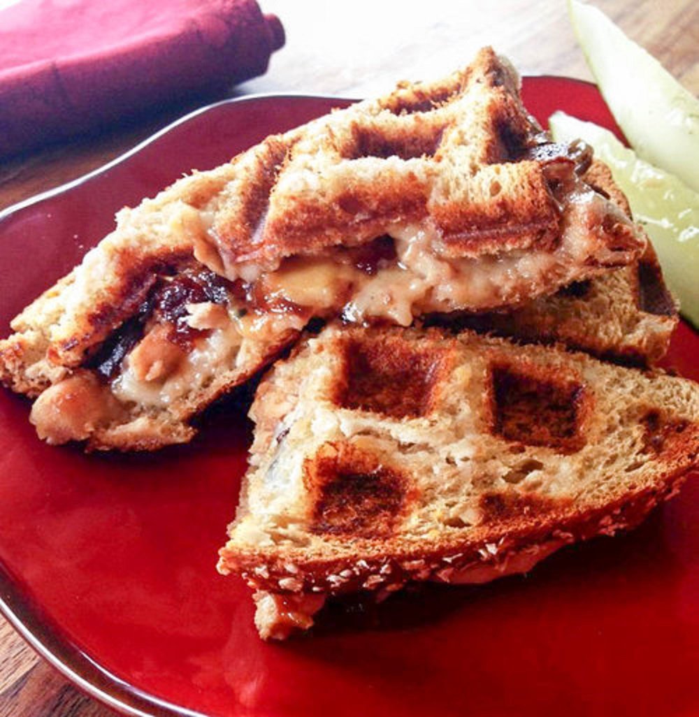 Cherchies Strawberry Hot Pepper Jam