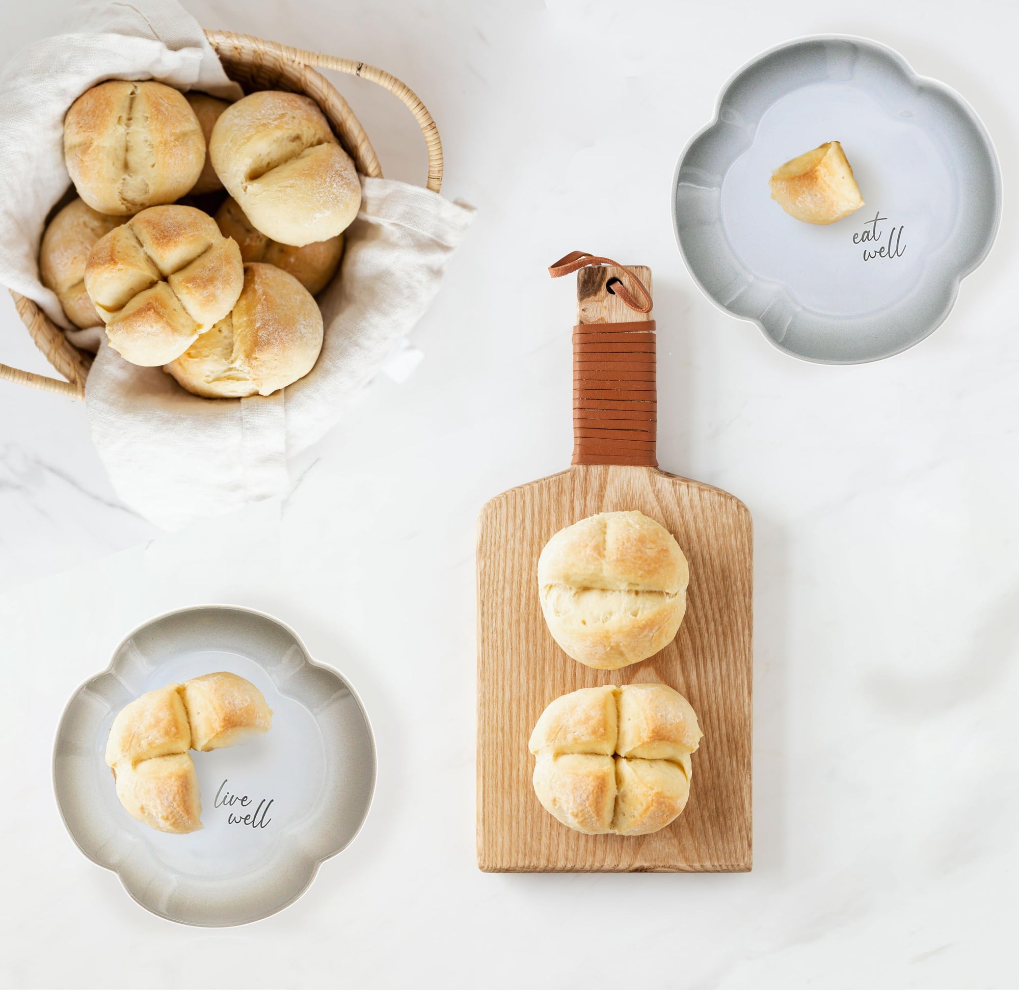 Eat Well Love Well Appetizer Plate Set