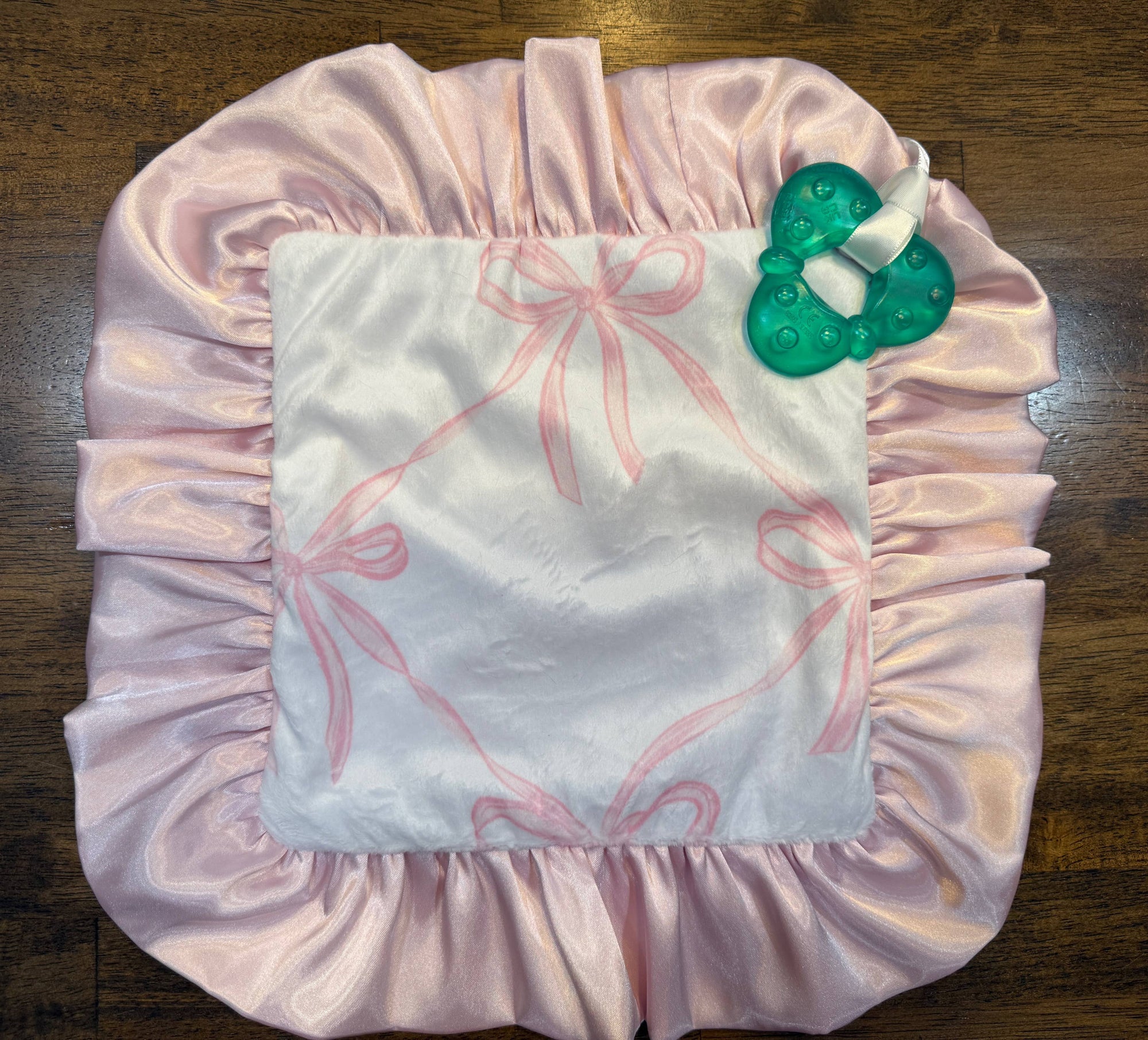 Beautifully Bowed Baby Teether Blanket