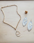 **Matte Gold Necklace w/ Matte Gold Pearl Pendant 259o