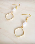 Matte Gold and Freshwater Pearl Earrings Square 200bs