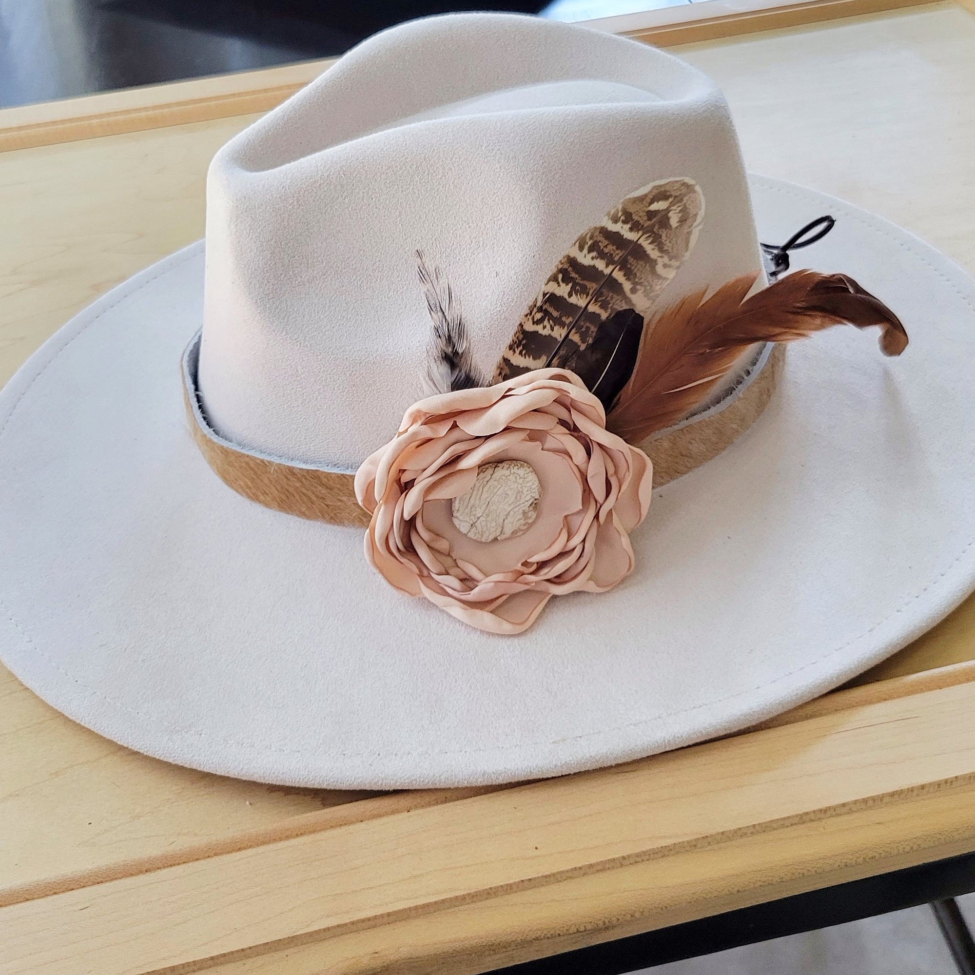 Leather Hat Band w/ Silk Flower &amp; Feathers-Blush (Band Only) 953a