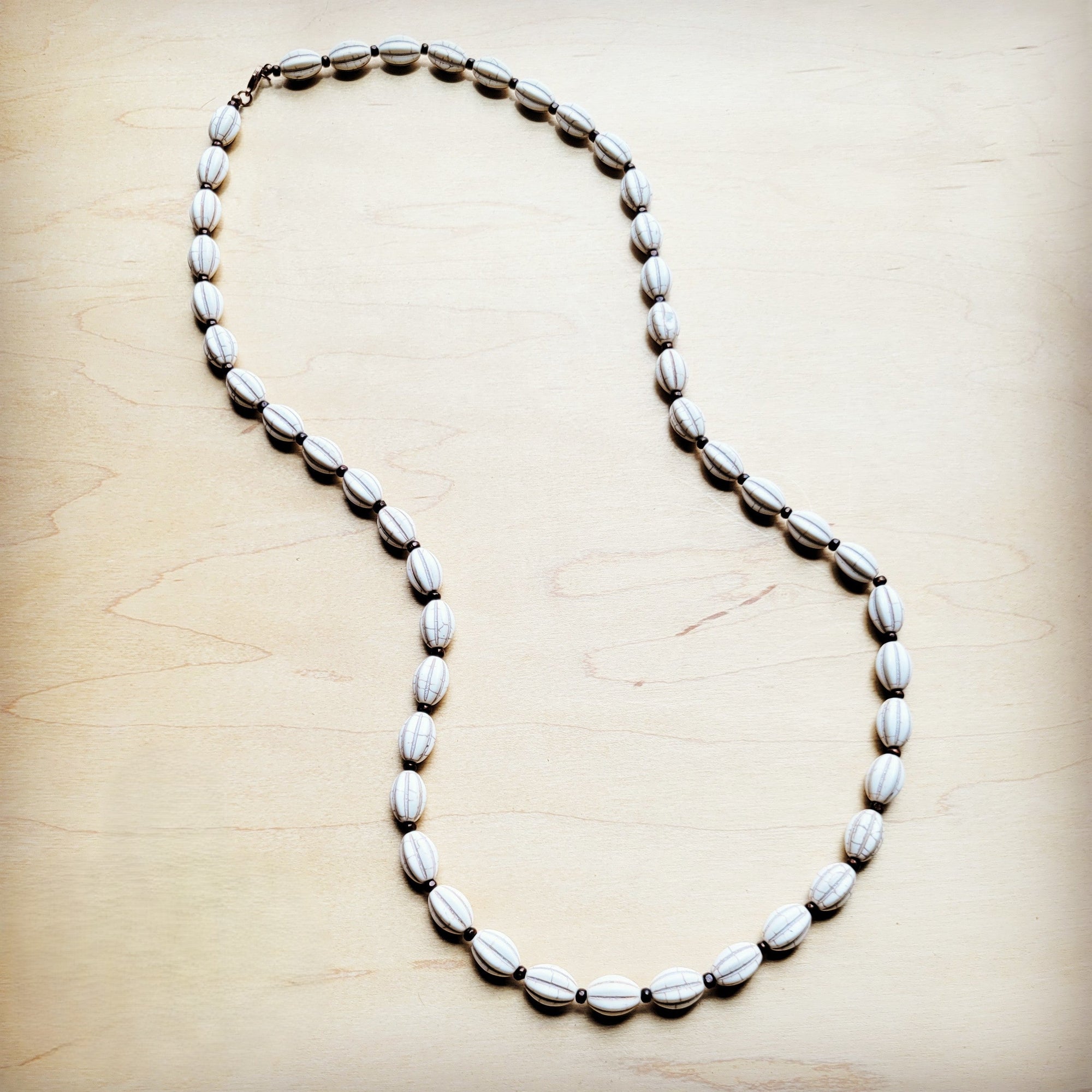 **White Turquoise &amp; Wood Melon Beaded Necklace 258p