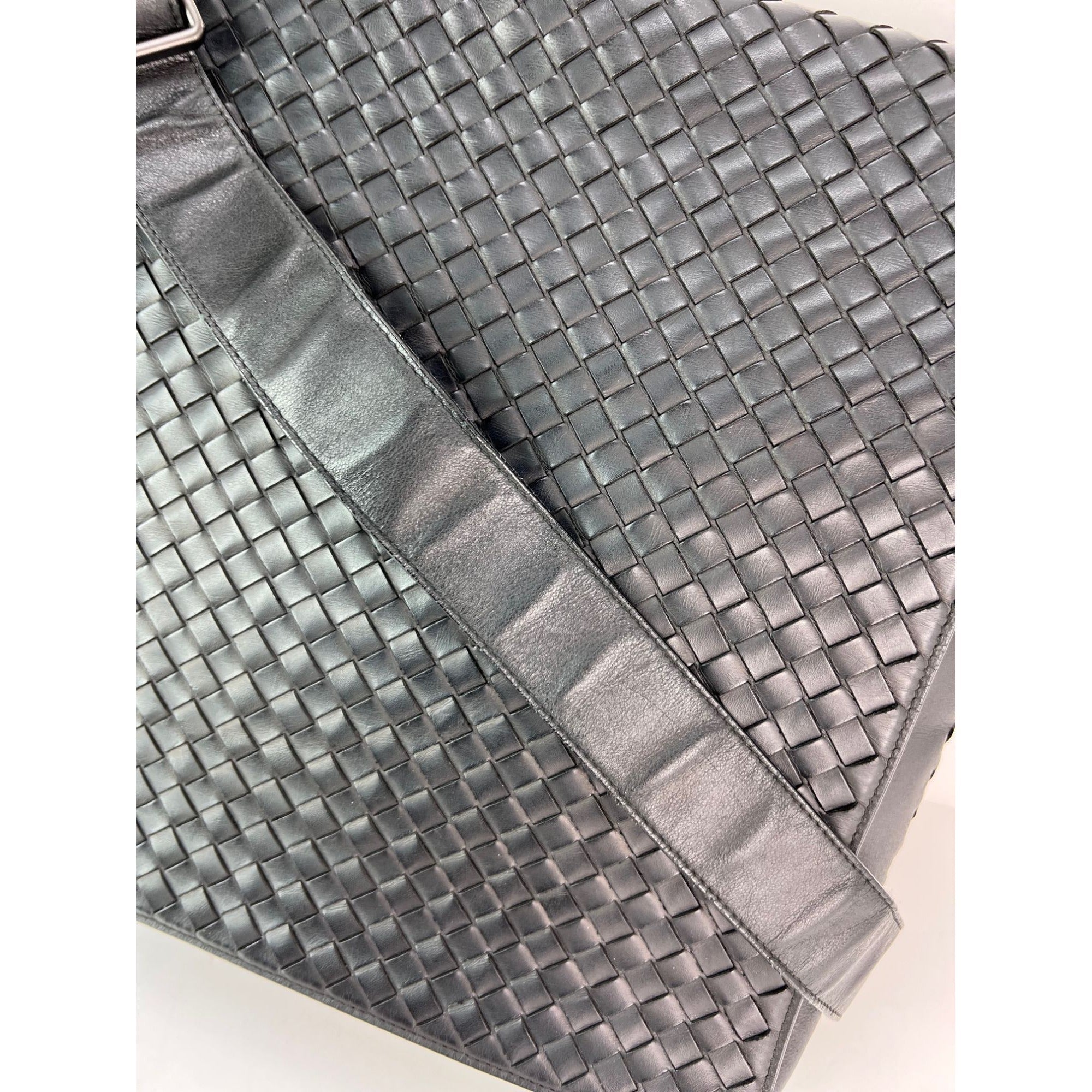 Bottega Veneta Intrecciato  Black Leather Messenger Bag