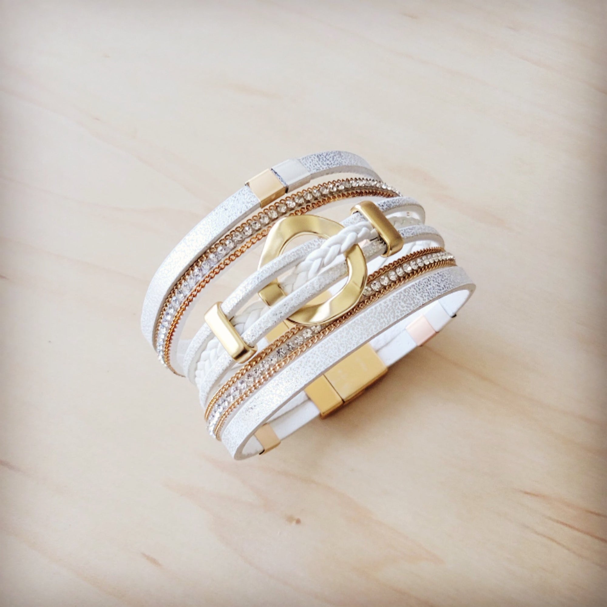White &amp; Gold Magnetic Cuff 811L
