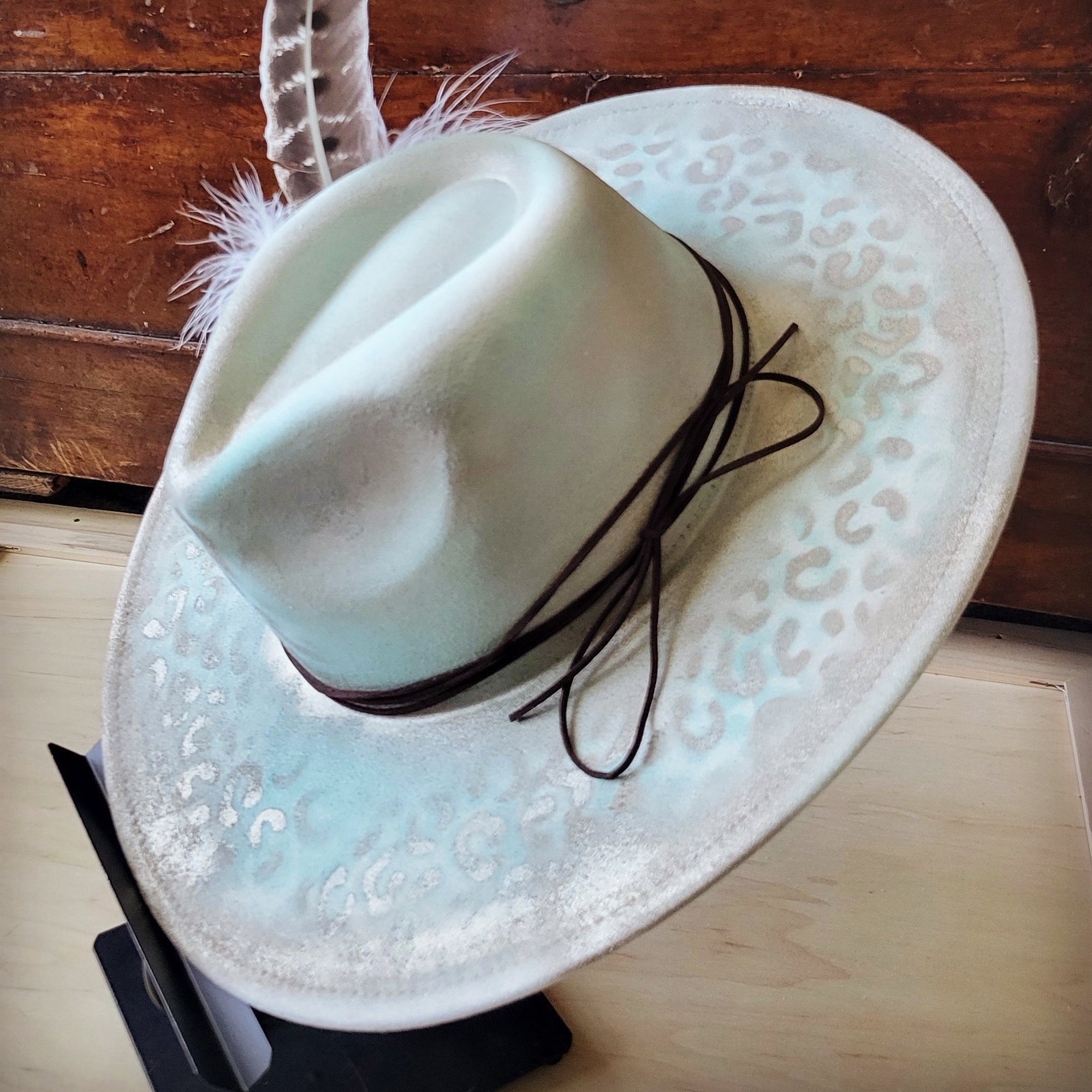 Hand-Painted Leopard Boho Western Cowgirl Hat &amp; Band Mint 987d