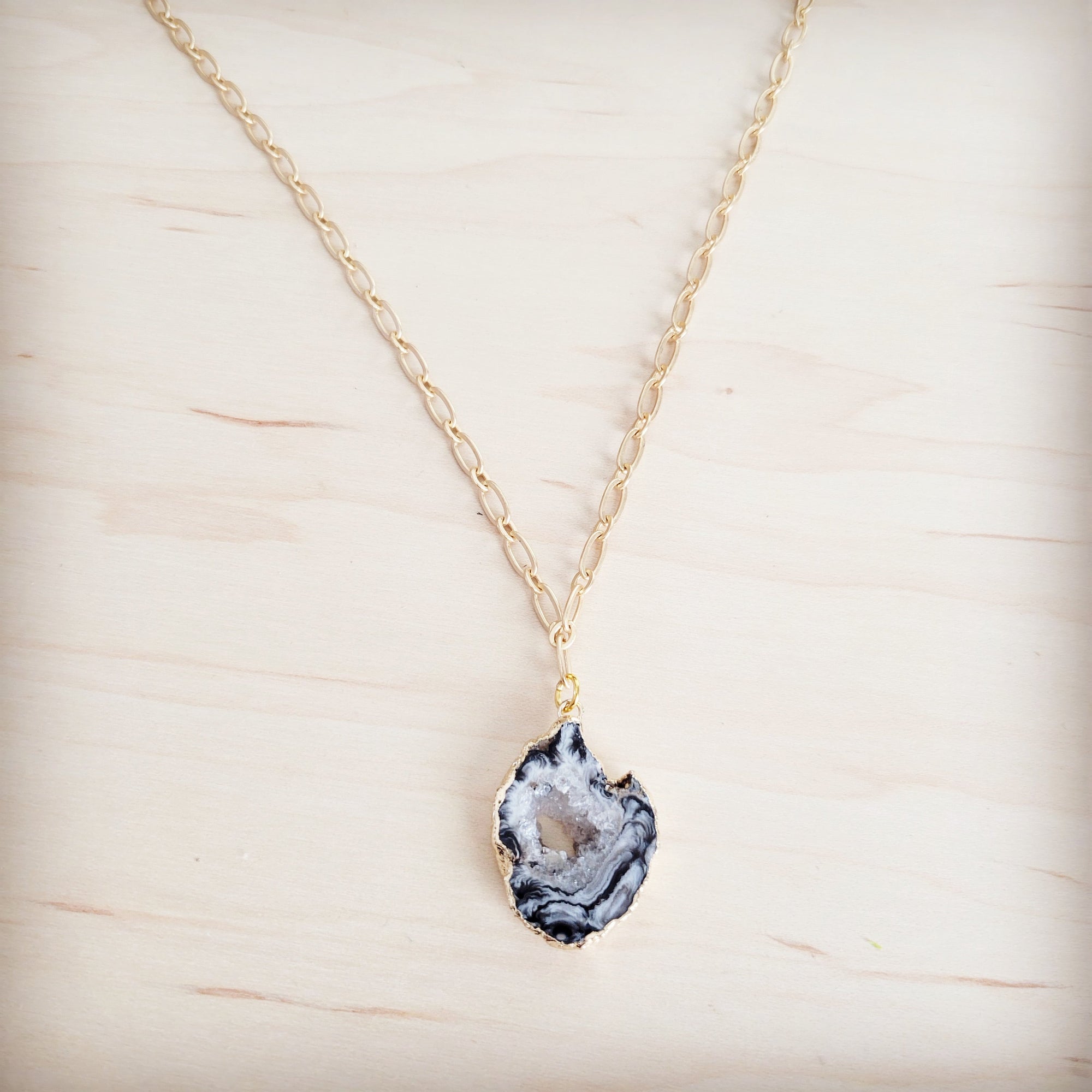 Gilded Black Agate Necklace 257ma