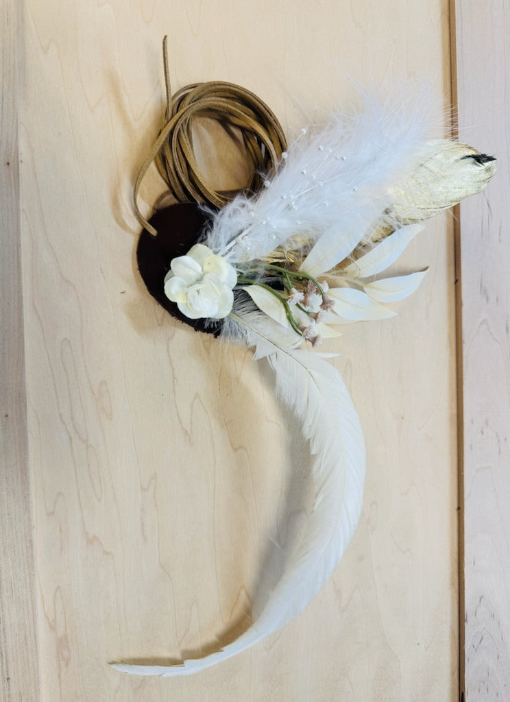 Boho Western Wedding Floral &amp; Feather Bridsmaid Hat in Brown 984n