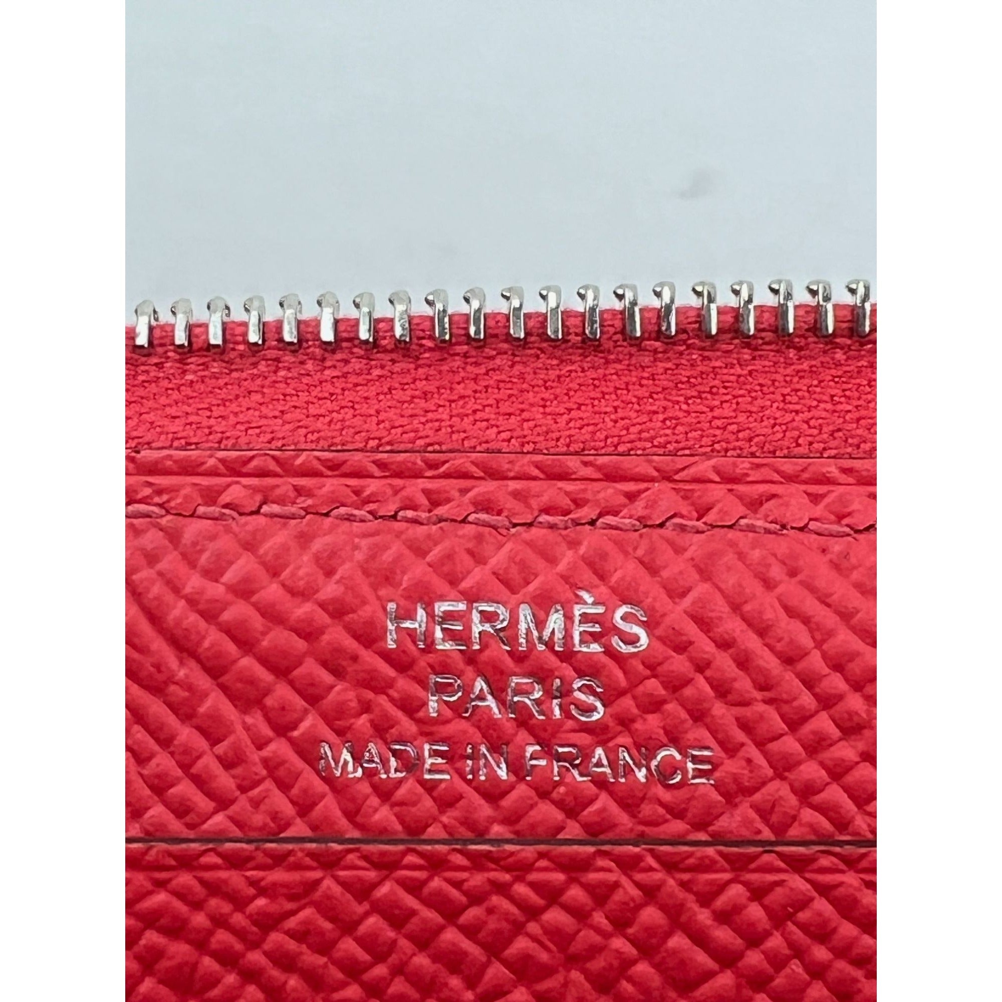 HERMÈS Epsom Lucky Wrist Azap Leather Bougainvillea Wallet