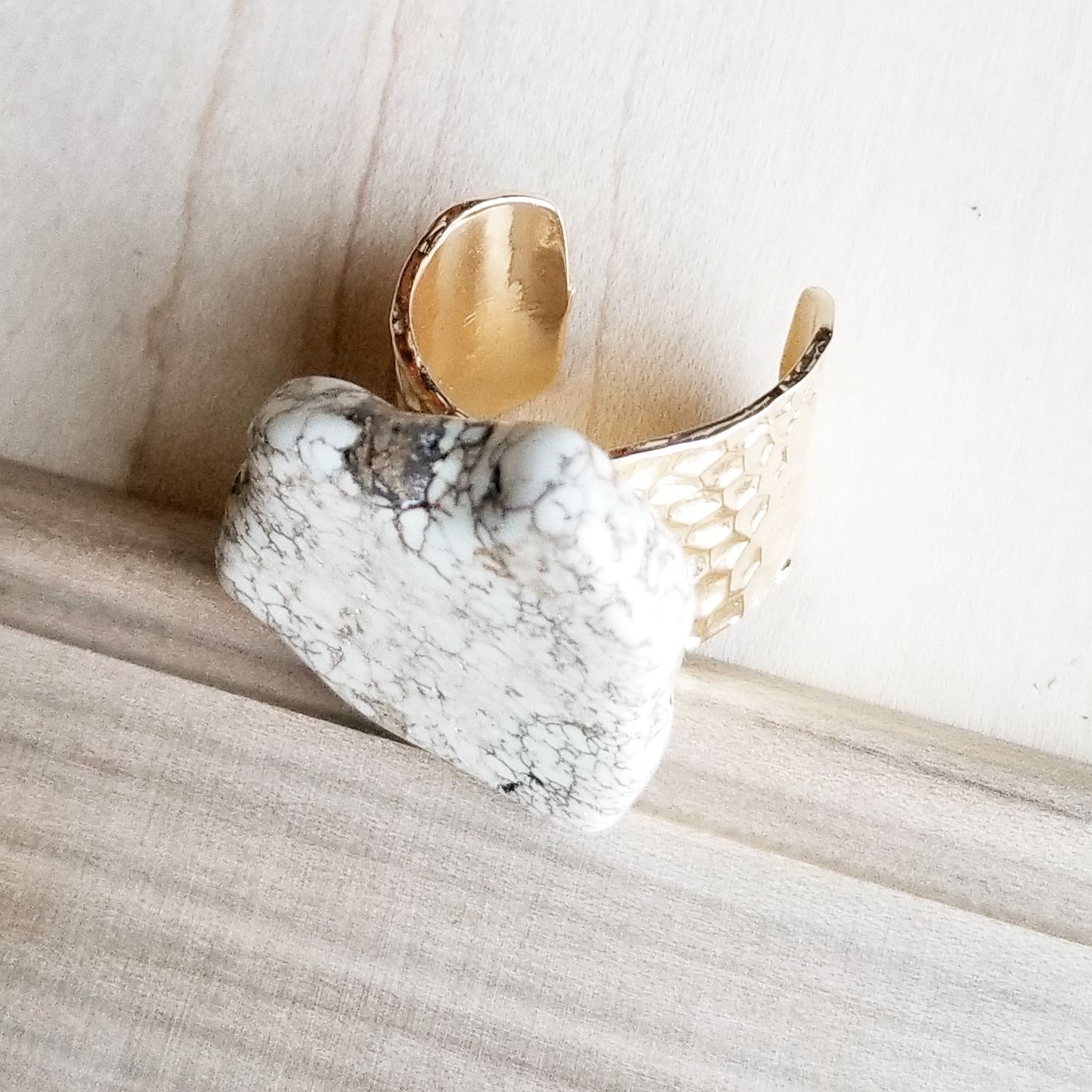 **Chunky White Turquoise Slab on Hammered Gold Cuff RingBase 012s