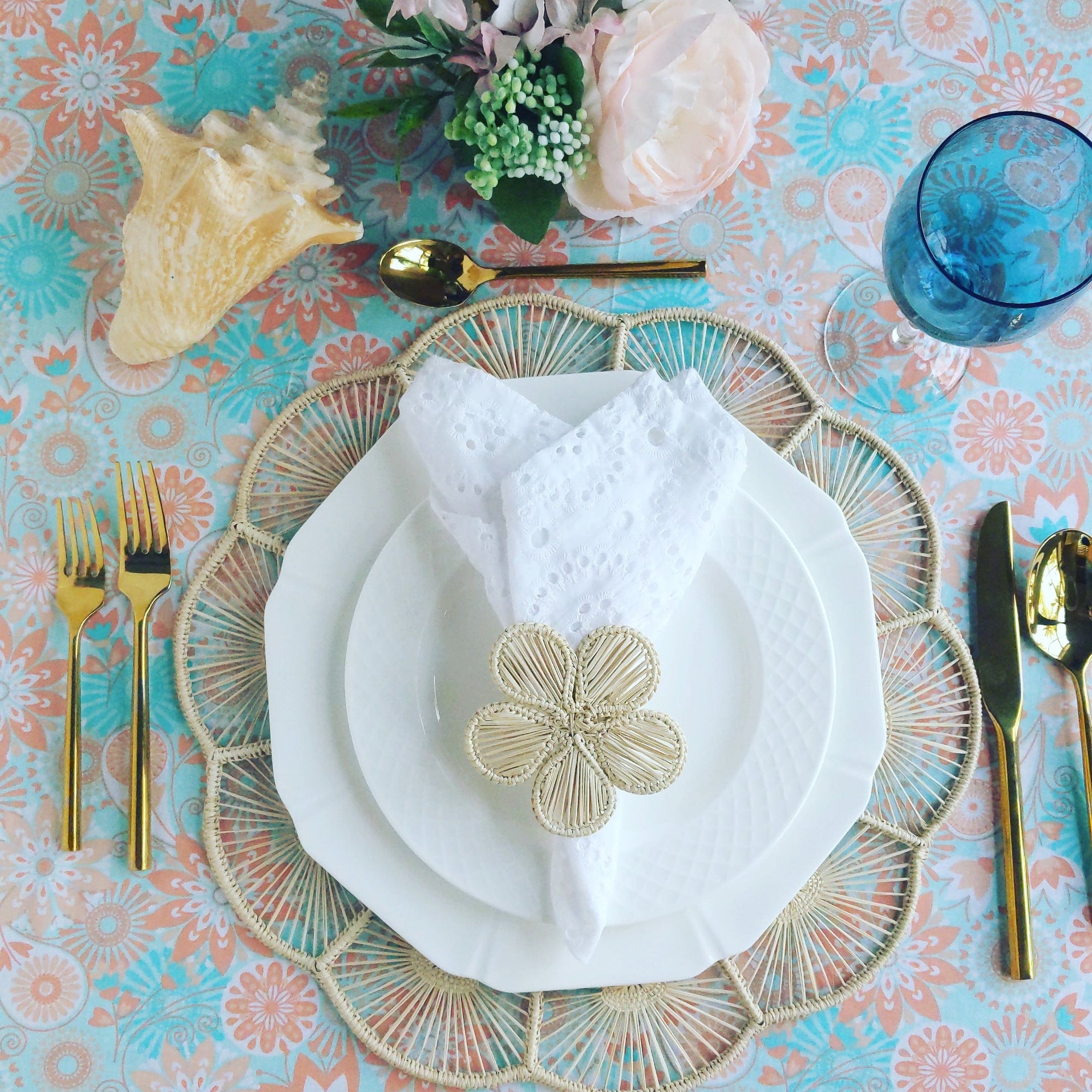 Daisy Handwoven Iraca Napkin Ring