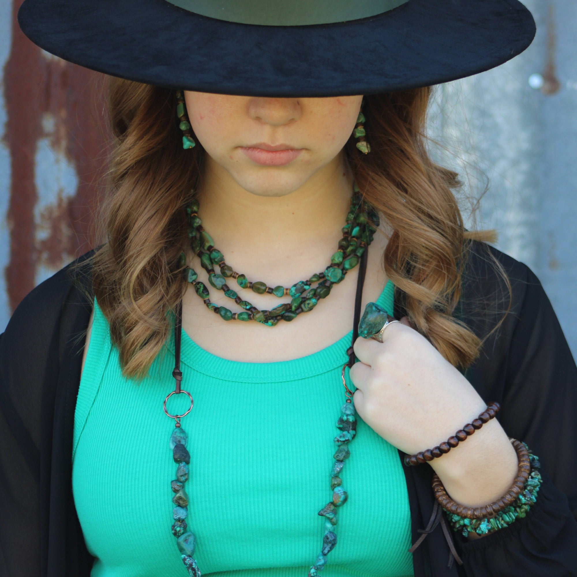 Triple Strand Natural Turquoise &amp; Wood Collar Necklace 250m