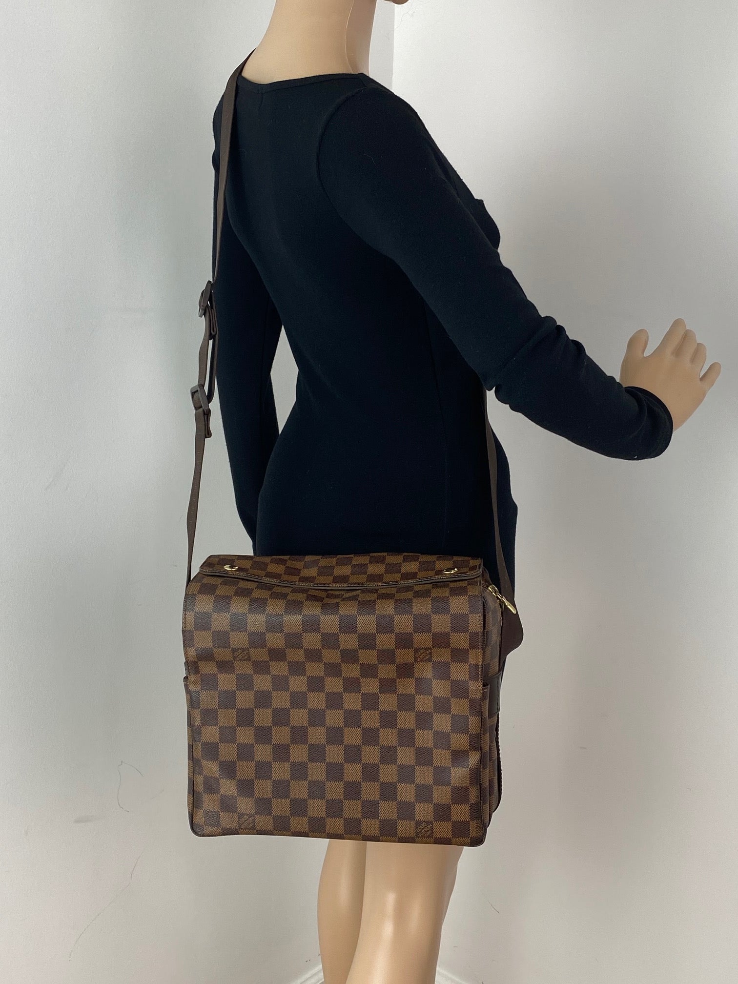 Louis Vuitton Damier Ebene Canvas Naviglio Shoulder Men&#39;s Messenger Bag