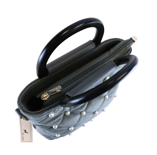 Doe a Dear Pearl Stud Purse