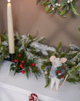 Christmas Mouse Critter with Wreath