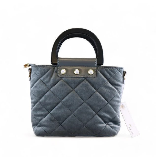 Doe a Dear Pearl Stud Purse