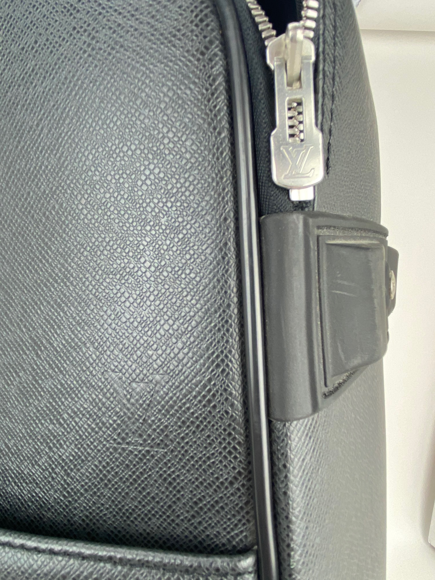 Louis Vuitton Pegase 60 Ardoise Taiga  Rolling suitcase carry on Luggage pre owned
