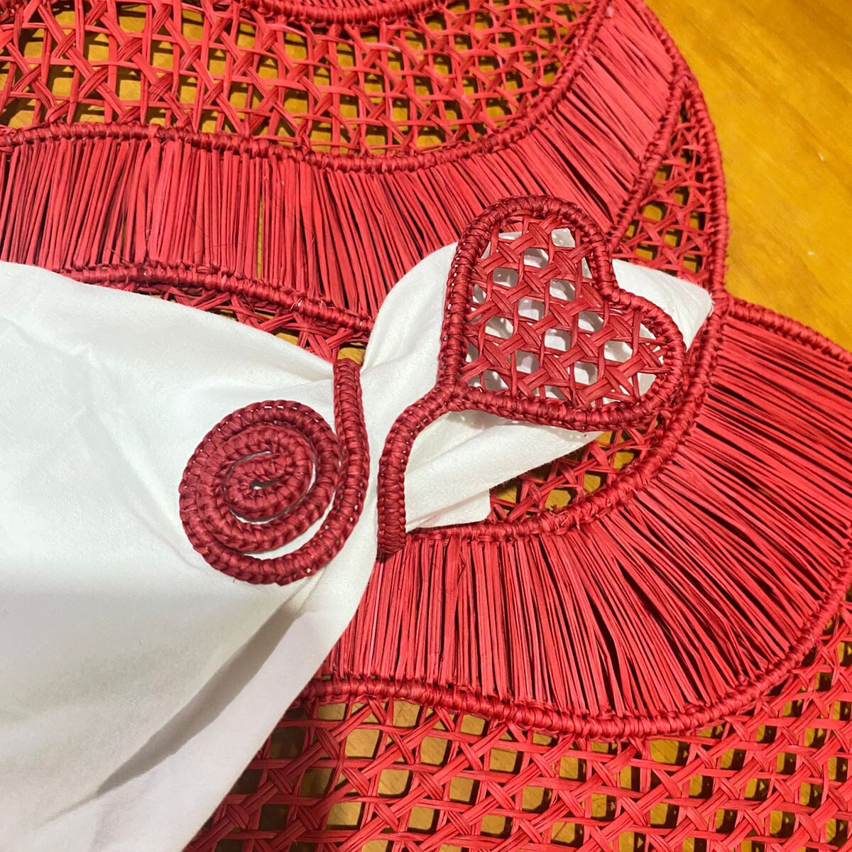 Heart of Caracol Handwoven Iraca Napkin Ring