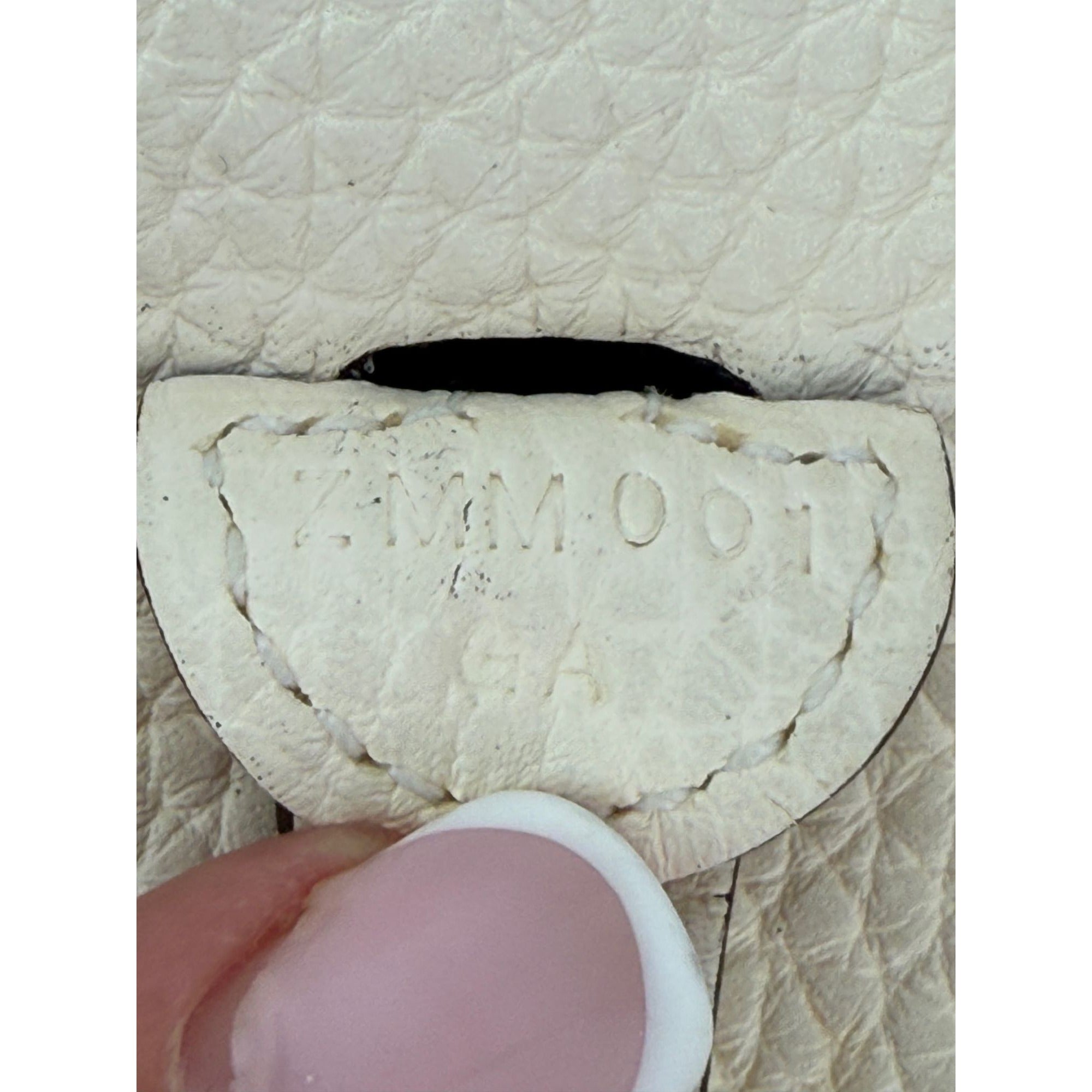 HERMÈS Taurillon Clemence Evelyne TPM Nata White Crossbody Bag