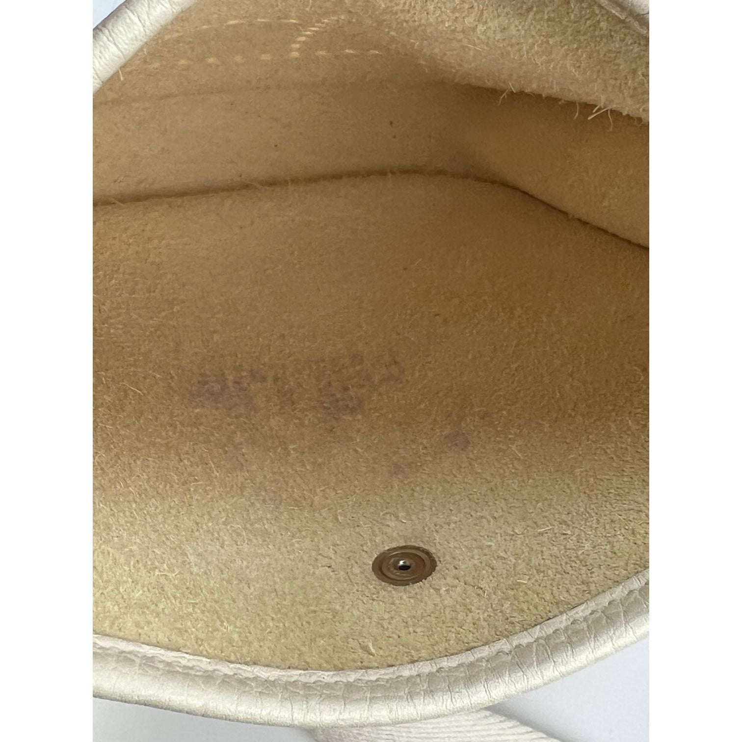 HERMÈS Taurillon Clemence Evelyne TPM Nata White Crossbody Bag