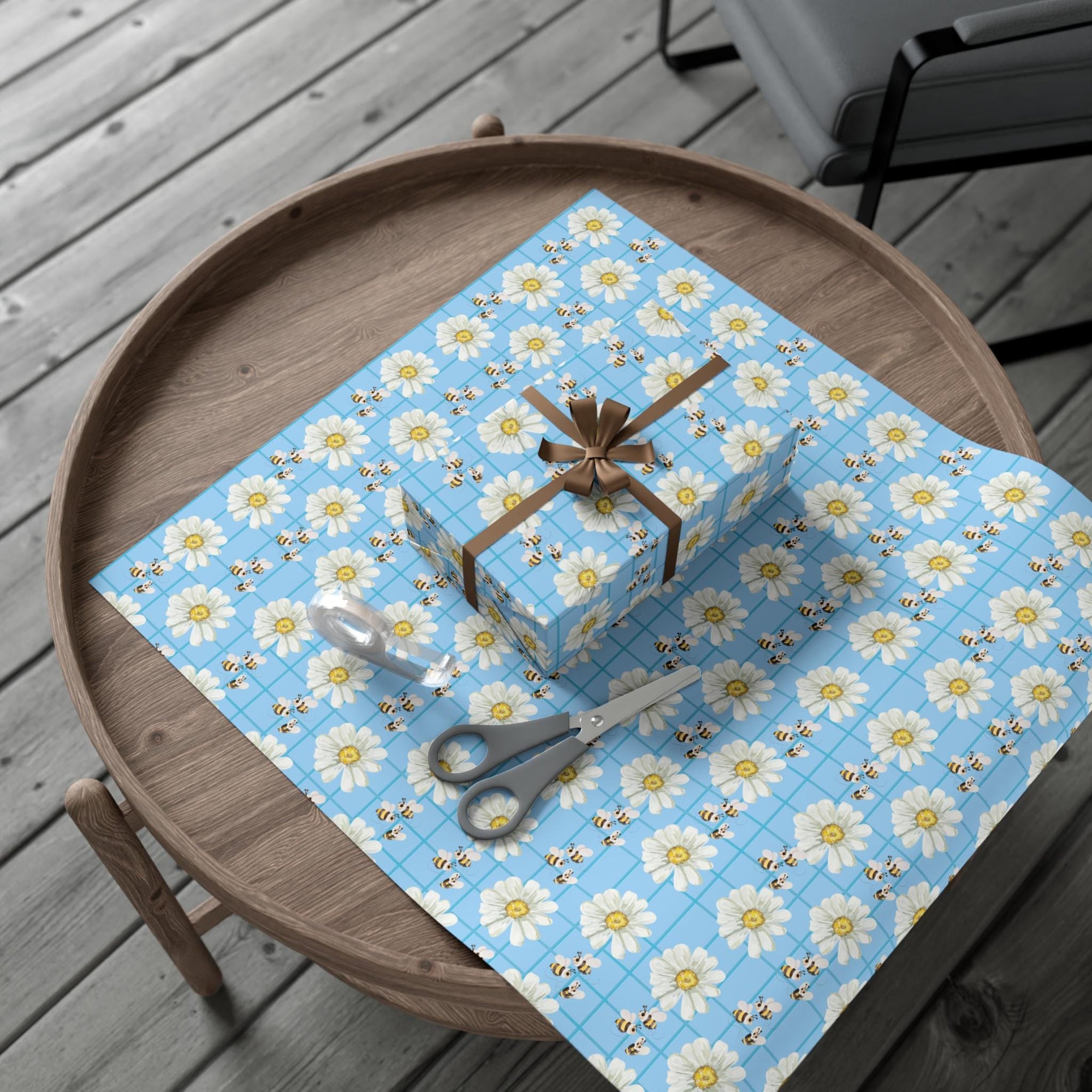 Bumblebees and Daisies Wrapping Paper