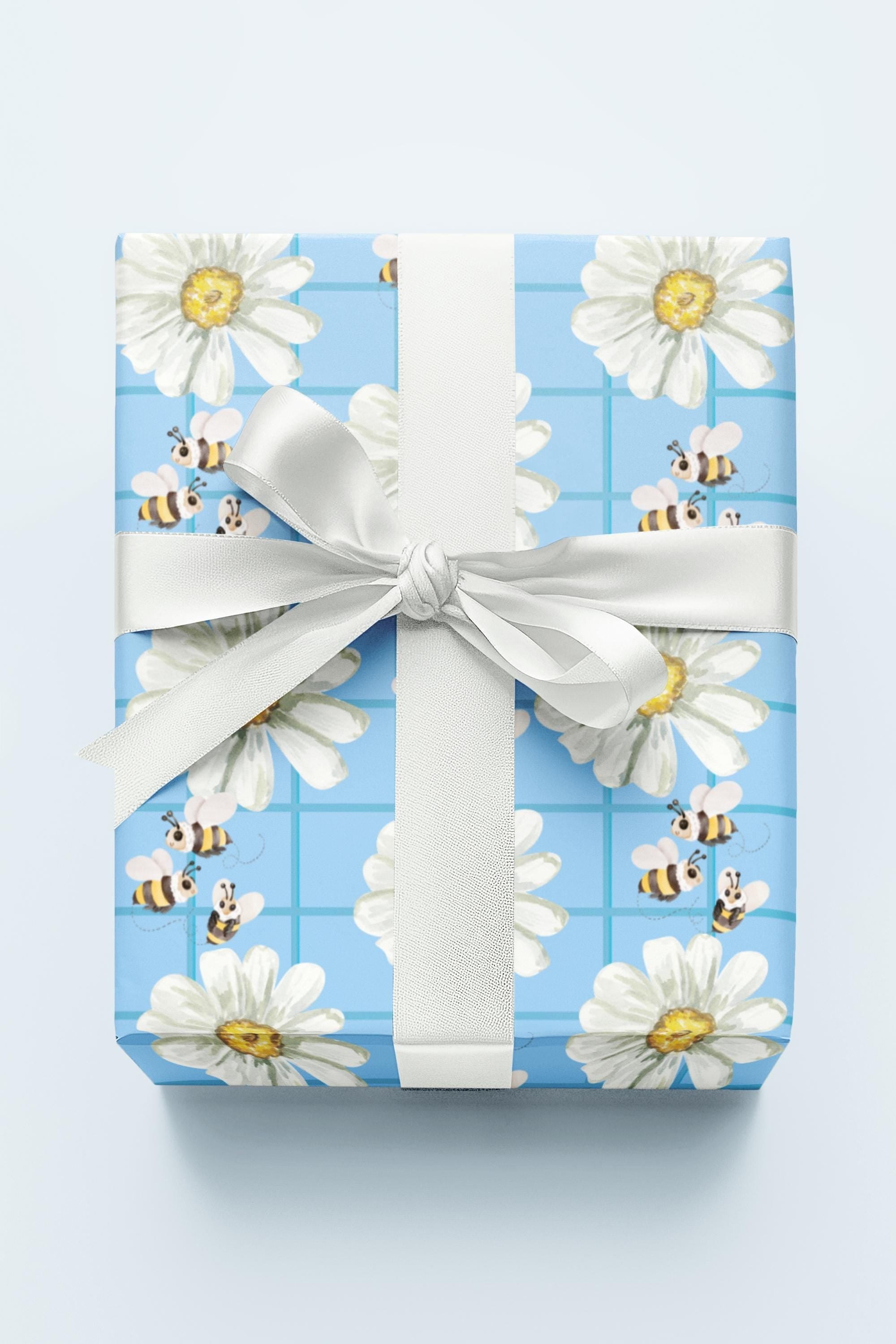 Bumblebees and Daisies Wrapping Paper