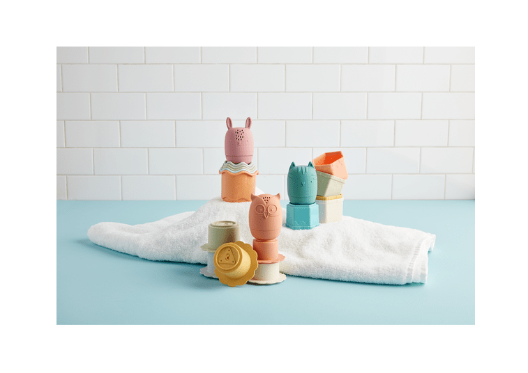 Pink Stacking Cup Bath Set