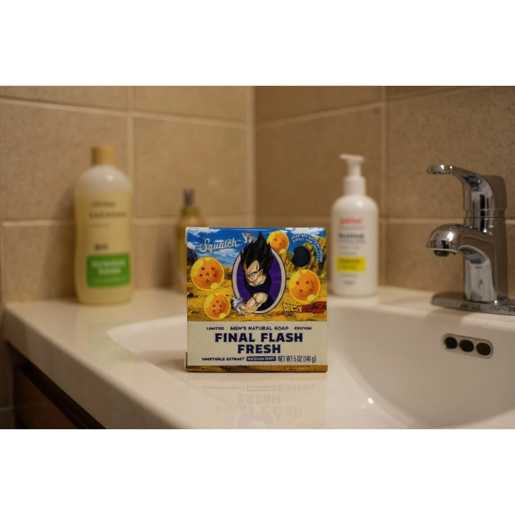 The Strawberry Shop Dr. Squatch Final Flash Fresh natural men's soap bar with Dragon Ball Z Vegeta.