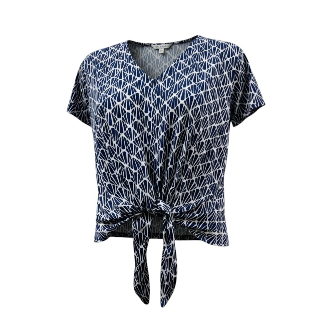 The Strawberry Shop navy abstract shell print short sleeve knit top with v-neck and front tie detail. 90% Polyester, 10% Spandex.