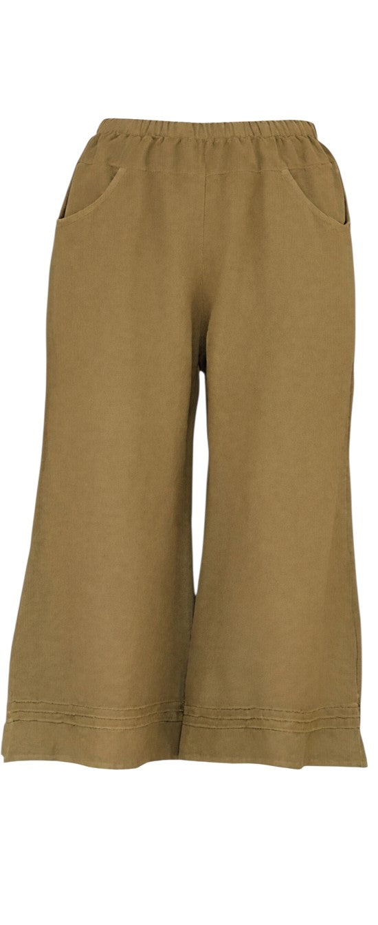 The Strawberry Shop Kleen hickory capri pants with an elastic waist and two side pockets in a wide-leg silhouette.